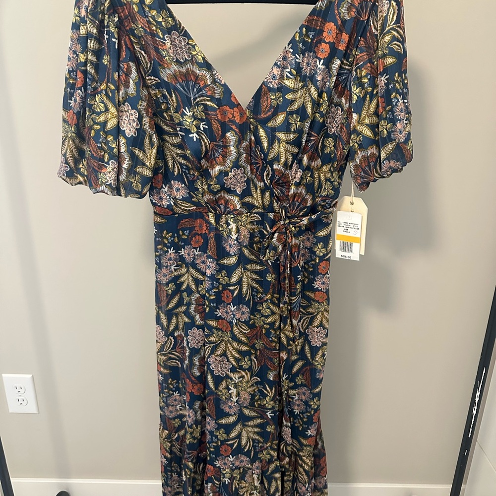 Floral Midi Dress - Size Small